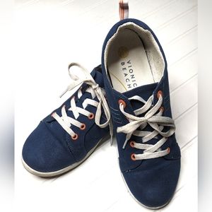 Vionic Orthotic Tennis shoes Vionic Beach collection. Size 11
